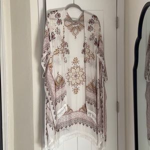 Lightweight sheer patterned shawl